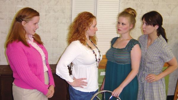 Kelsey Celek (Babe), Mindy Heithaus (Meg), Tess Talbot (Chick) and Kate Glasheen (Len Photo